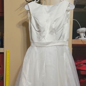 New size 2 wedding dress tea length white